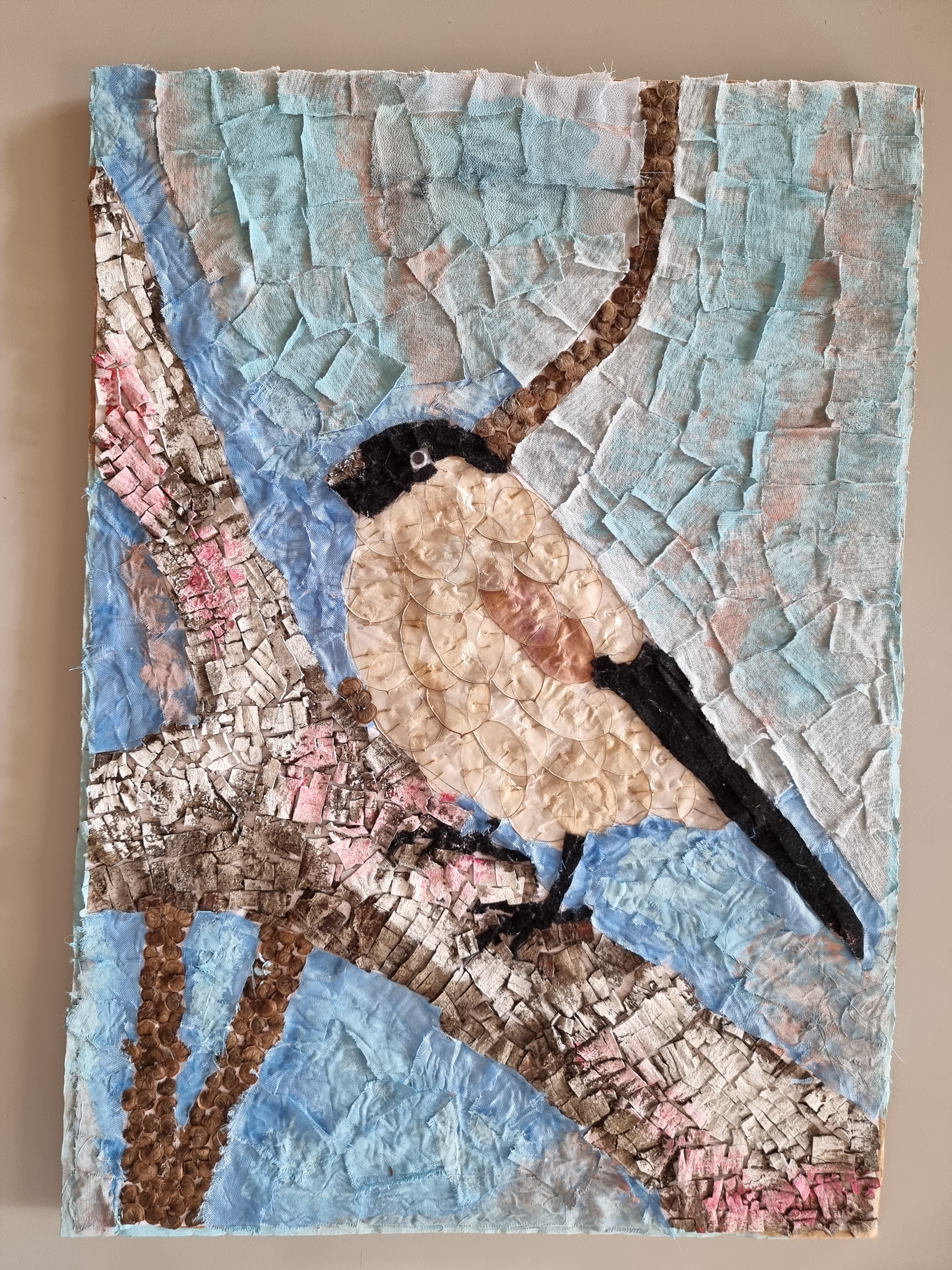 Trabalho finalizado da collage do pássaro priolo de S. Miguel Açores