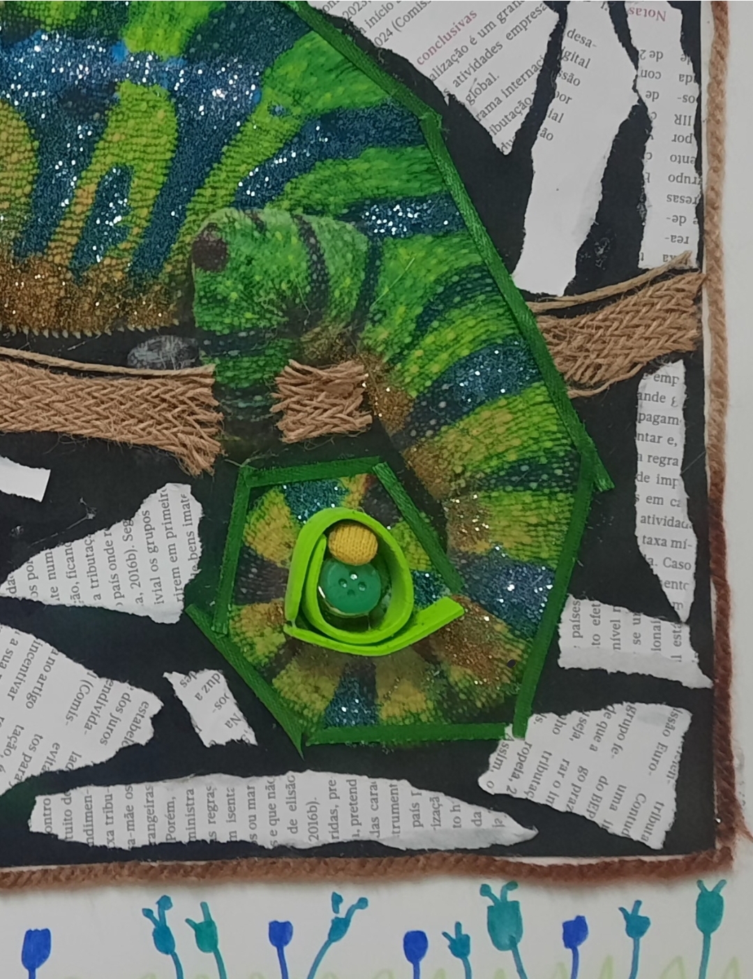 Colagem de diversos materiais - parte posterior