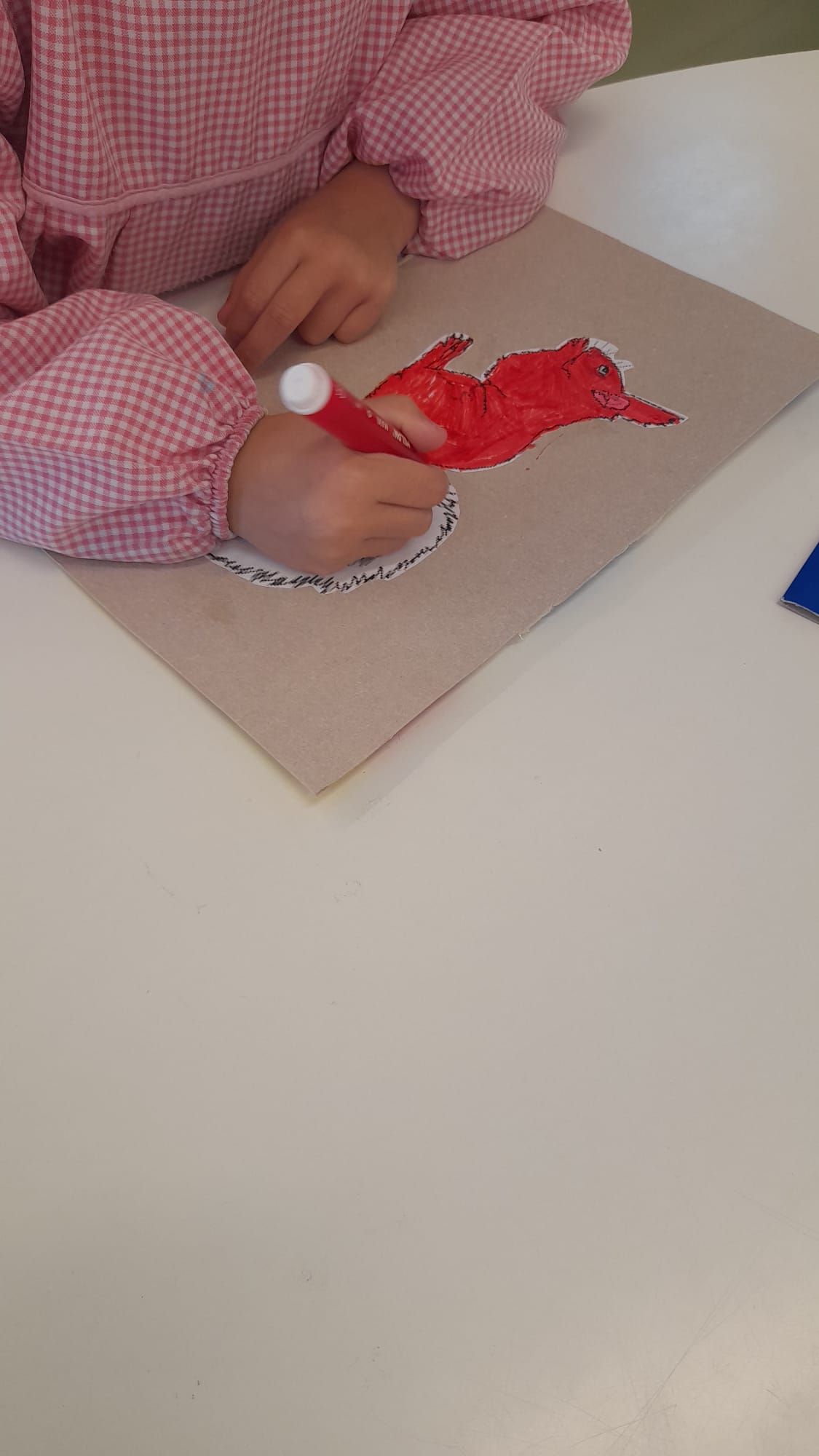 Pintura de uma das partes do trabalho