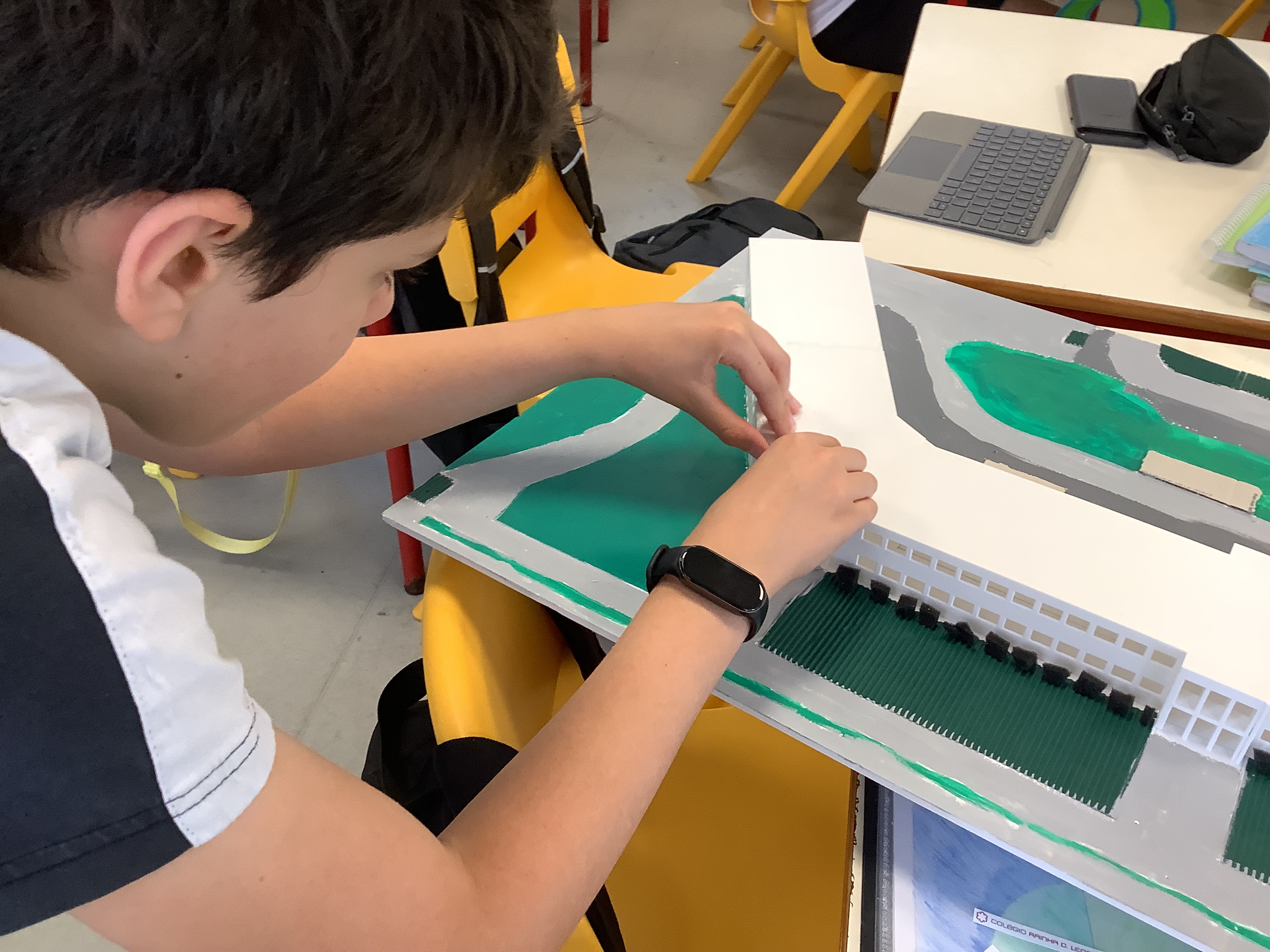 Maquete - finalização da construção